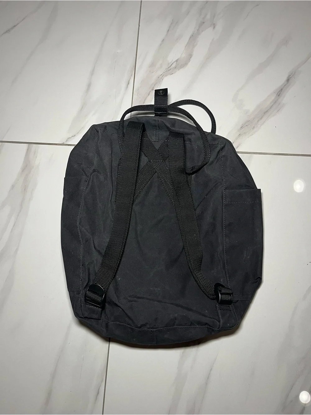 Fjallraven Kånken Backpack in Black with Red Logo